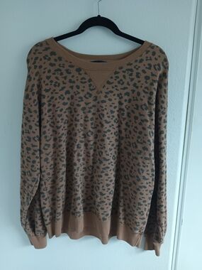 Abercrombie & Fitch Brown and Black Leopard-Print Crewneck
